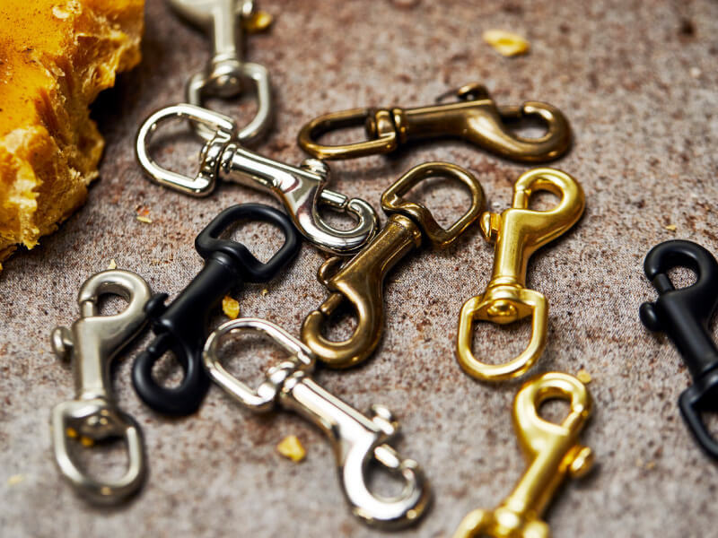 Shop Bolt Snaps