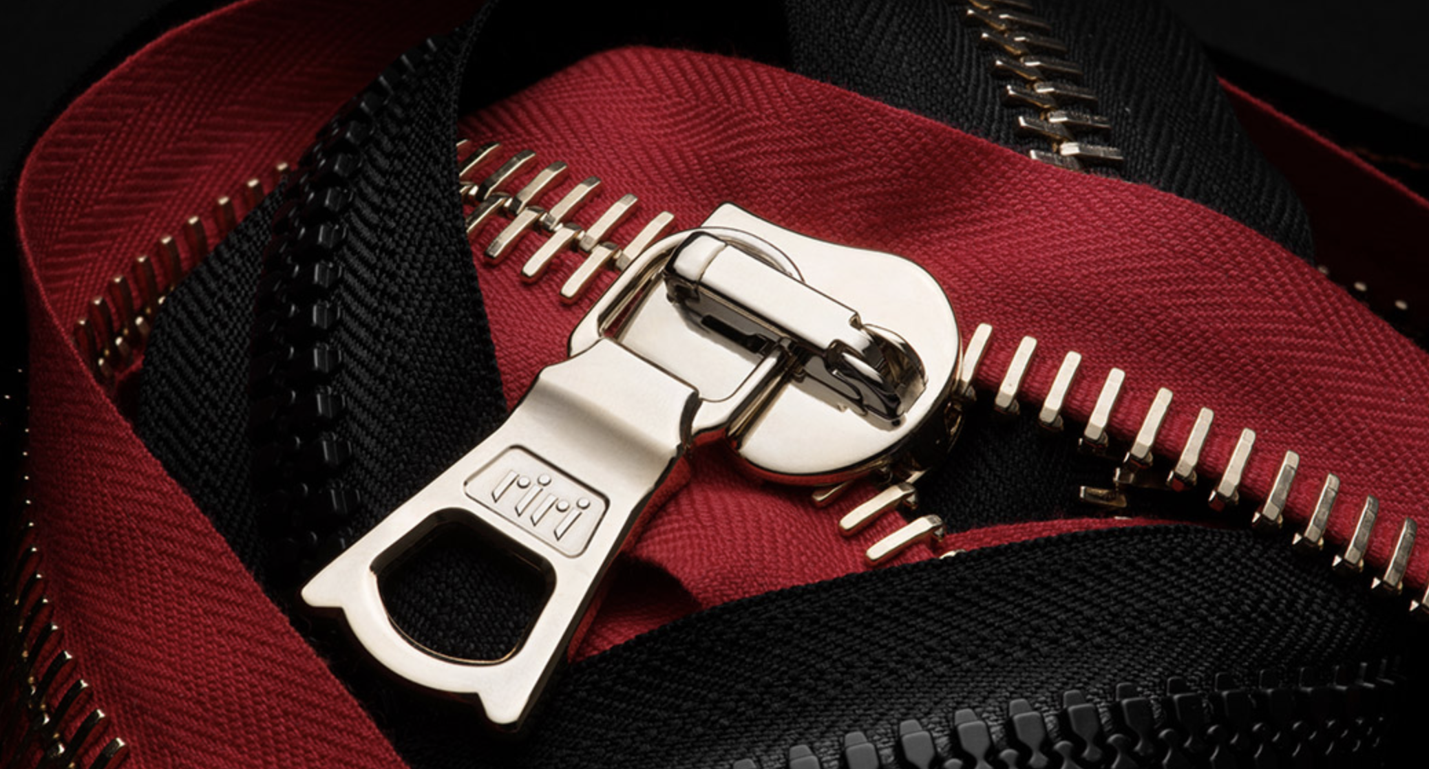 prada riri zipper